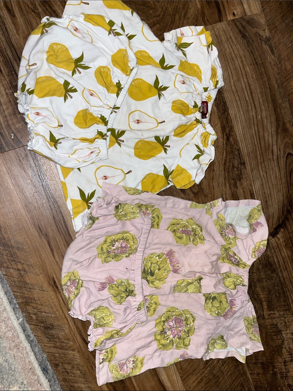Milkbarn pear and artichokes bundle